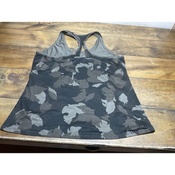 Athleta Camo Tank Top Size XL Limitless Keyhole Olive Green Athletic - Picture 8 of 9